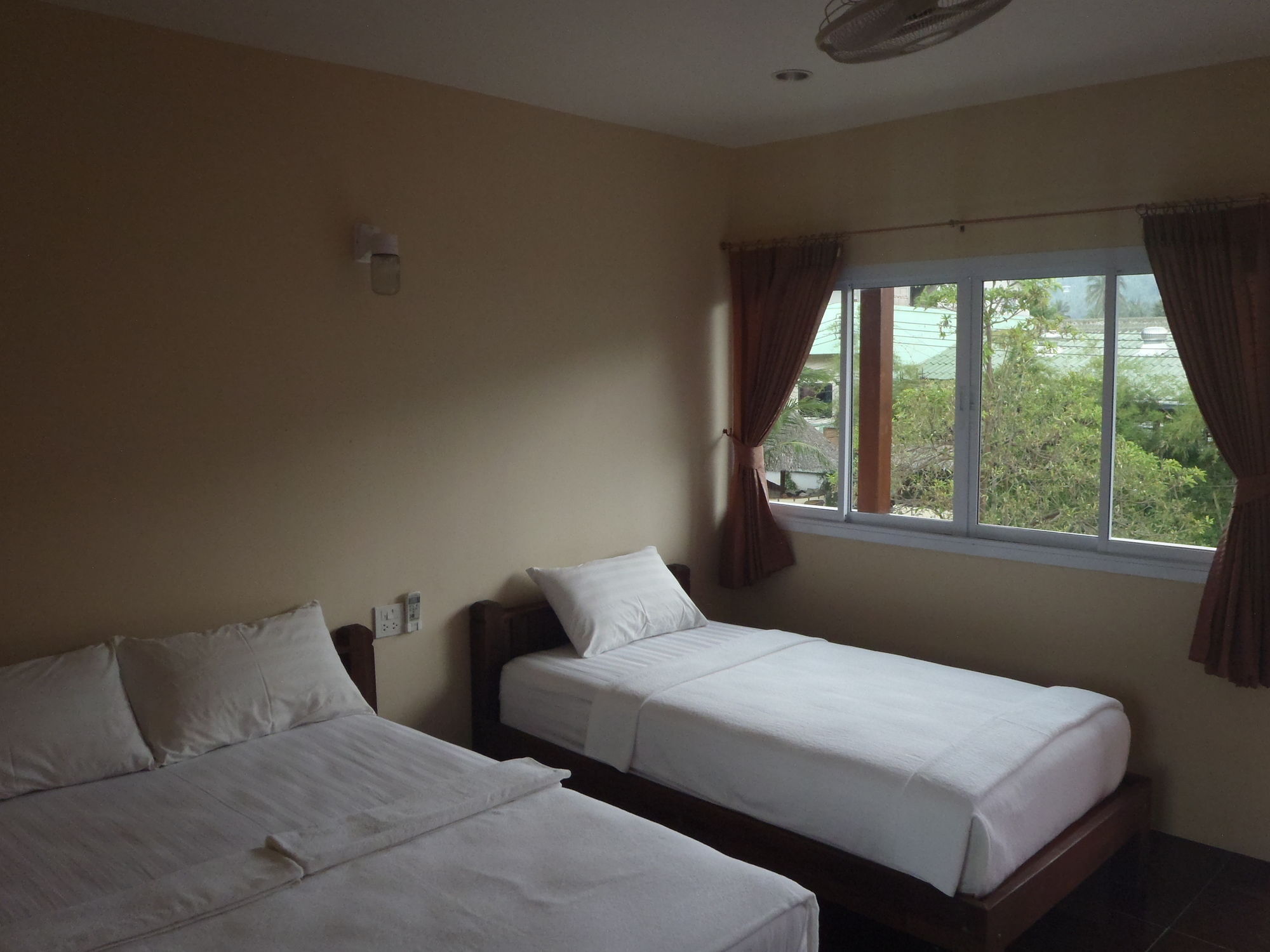 Silver Sands Beach Resort Ko Tao Bagian luar foto